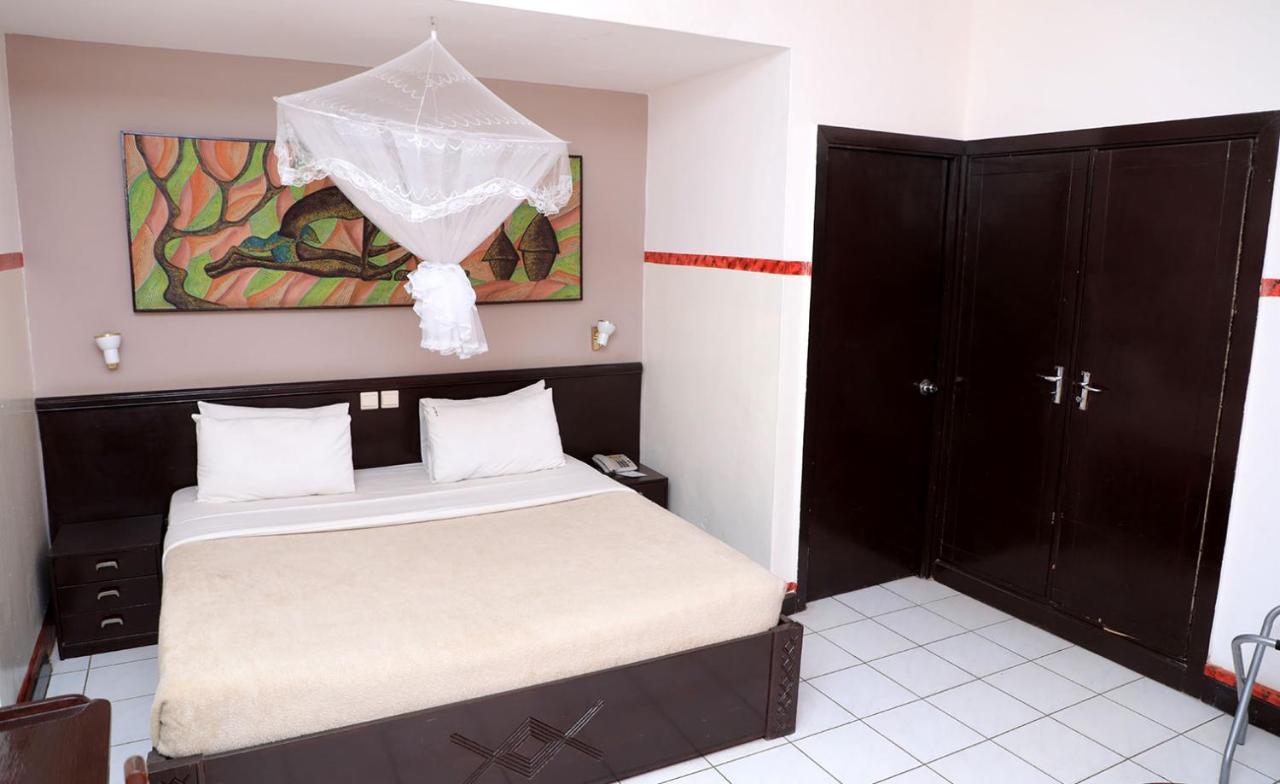 Park Hotel Lubumbashi Exterior foto