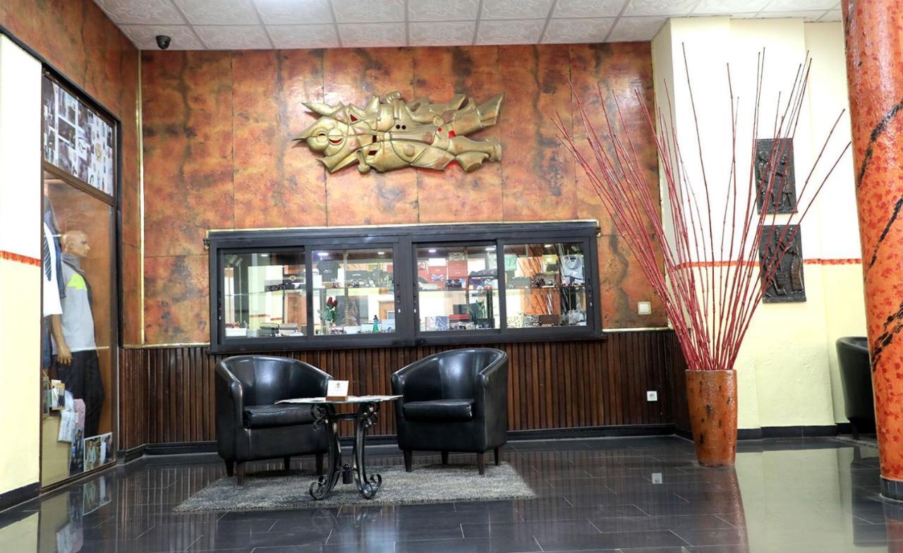 Park Hotel Lubumbashi Exterior foto