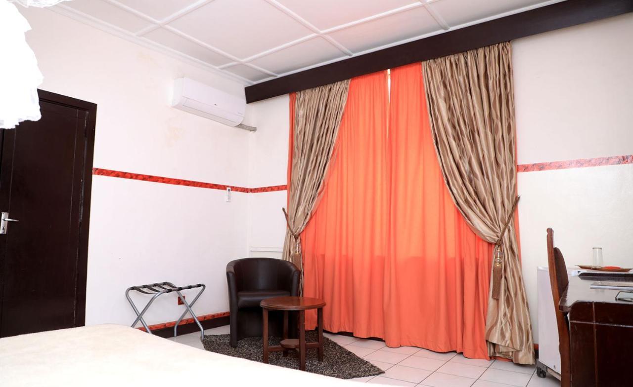 Park Hotel Lubumbashi Exterior foto