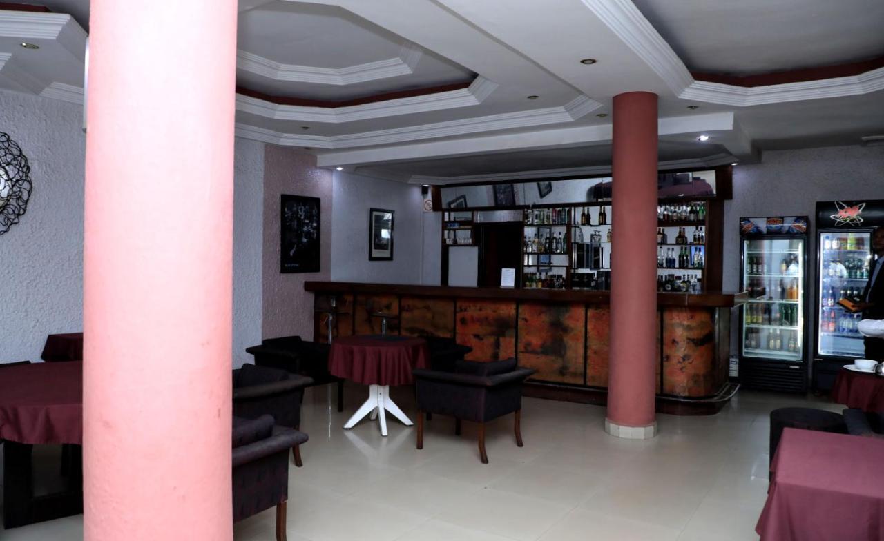 Park Hotel Lubumbashi Exterior foto